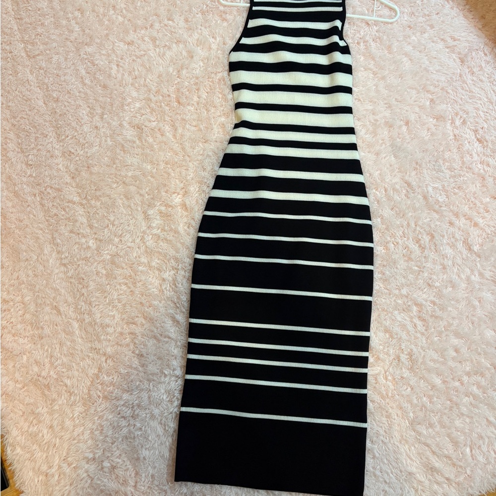 Express Black and White Midi Dress